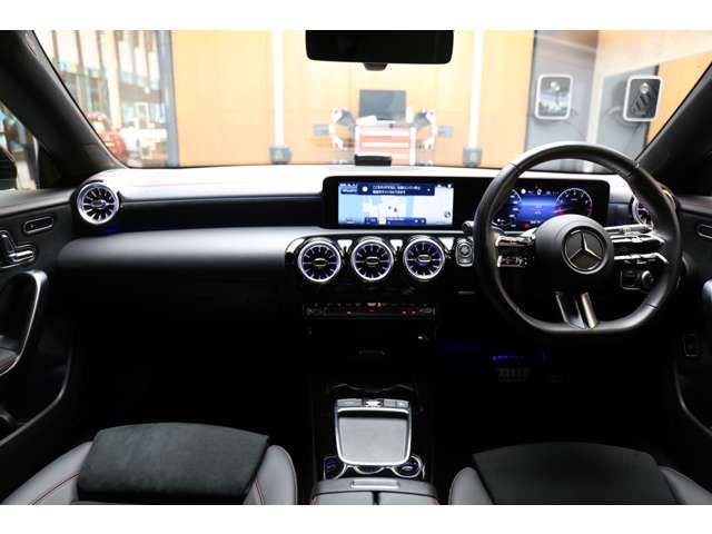 MERCEDES BENZ MERCEDES BENZ CLA class 2024