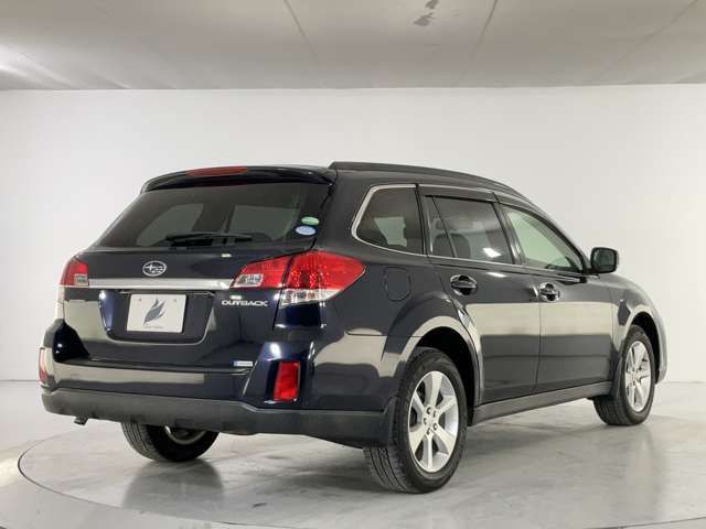 SUBARU LEGACY OUTBACK 2013