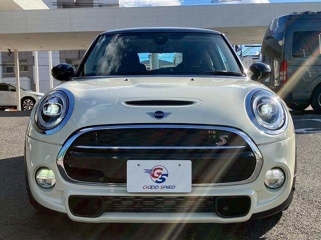 BMW MINI COOPER S 2019