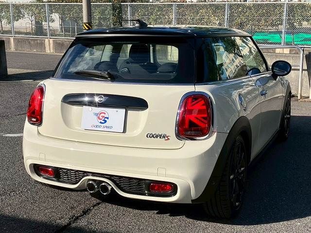 BMW MINI COOPER S 2019