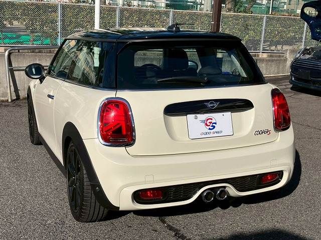 BMW MINI COOPER S 2019