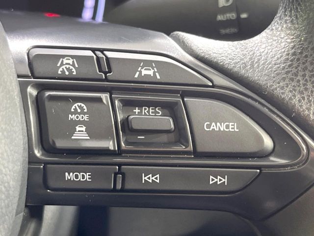 TOYOTA YARIS CROSS 2025