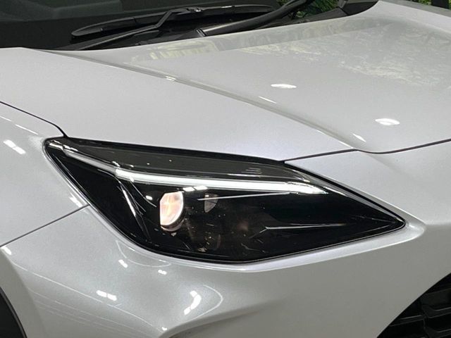 TOYOTA YARIS CROSS 2025