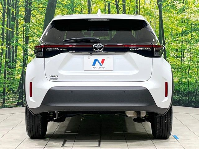 TOYOTA YARIS CROSS 2025