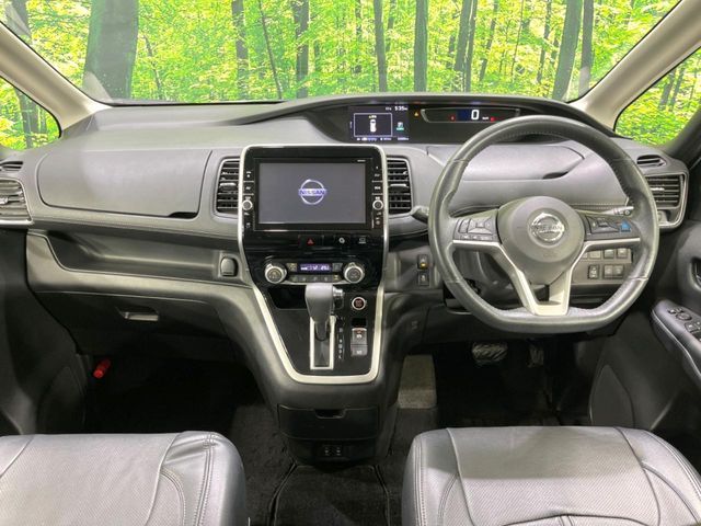 NISSAN SERENA  S-HYBRID 2017