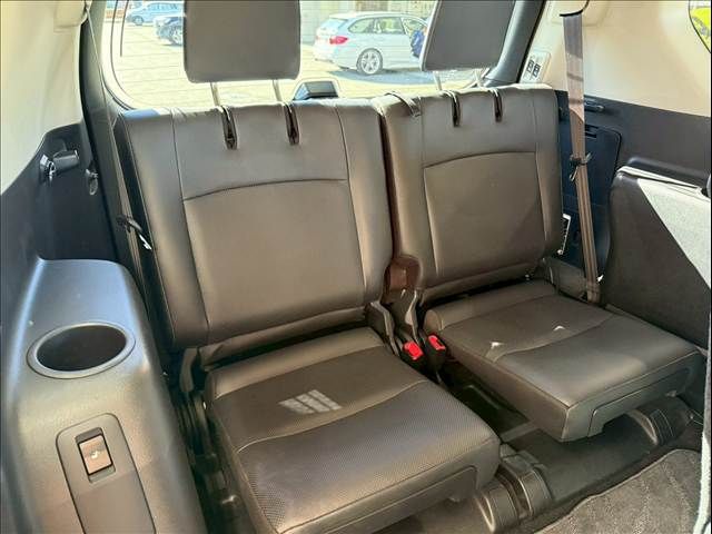 TOYOTA LANDCRUISER PRADO 2018