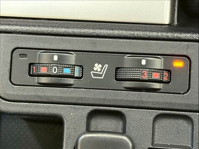 TOYOTA LANDCRUISER PRADO 2018