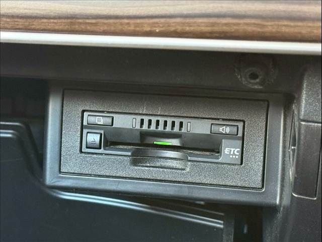 TOYOTA LANDCRUISER PRADO 2018