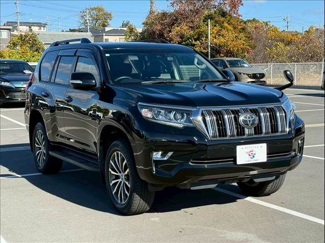 TOYOTA LANDCRUISER PRADO 2018