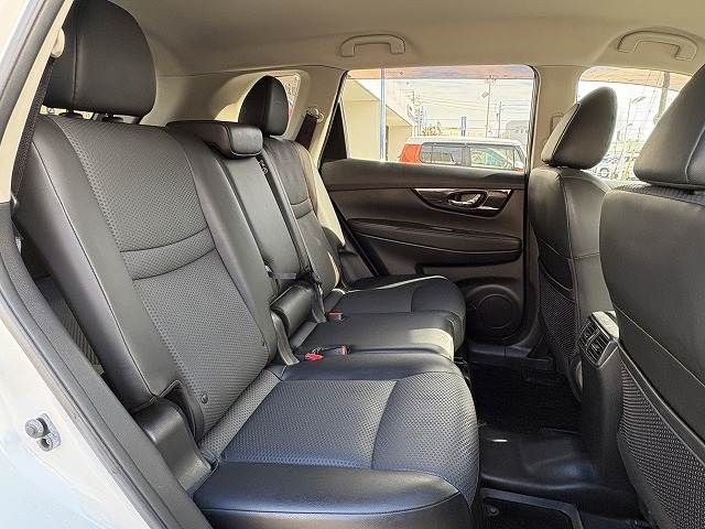 NISSAN X-TRAIL 2WD 2018