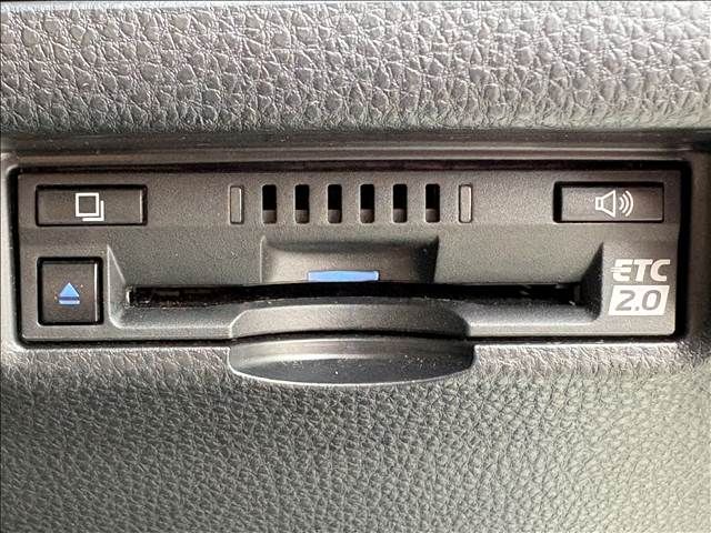 TOYOTA HARRIER HYBRID 2020