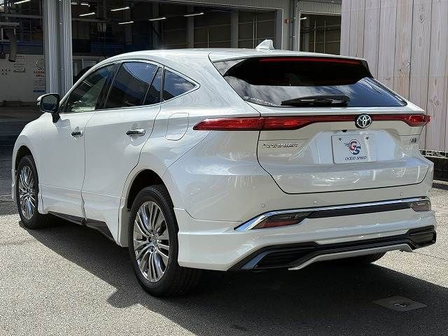 TOYOTA HARRIER HYBRID 2020