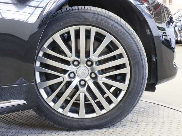 TOYOTA CROWN MAJESTA HYBRID 2015