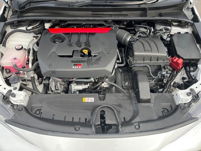 TOYOTA GR COROLLA 2024