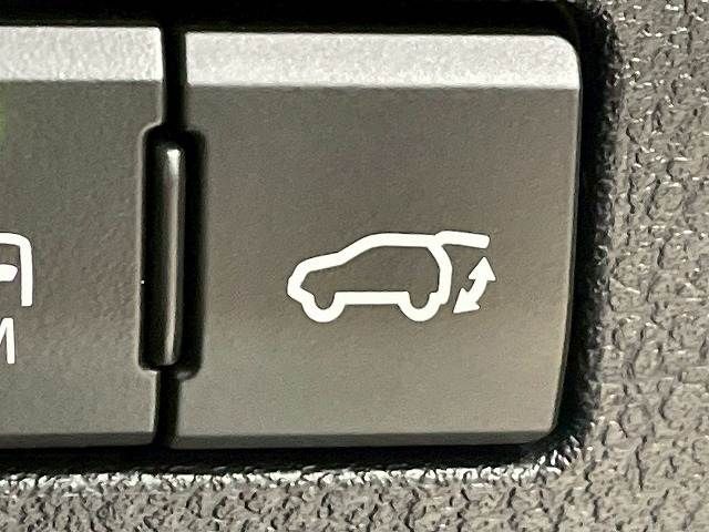 TOYOTA LEXUS NX300h 2018