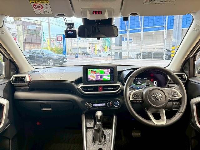 TOYOTA RAIZE HYBRID 2023