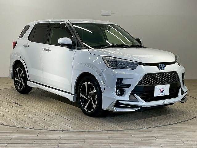 TOYOTA RAIZE HYBRID 2023