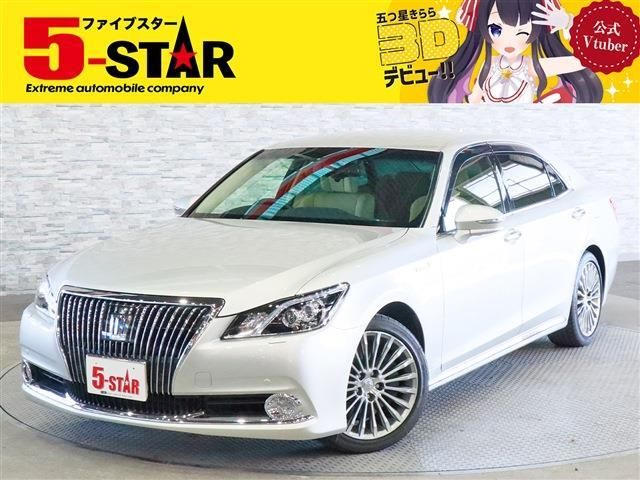 TOYOTA CROWN MAJESTA HYBRID 2014
