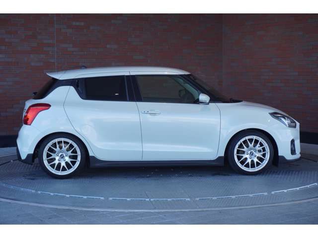 SUZUKI SWIFT 2023