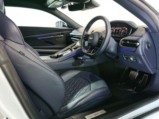 ASTON MARTIN ASTON MARTIN 2024