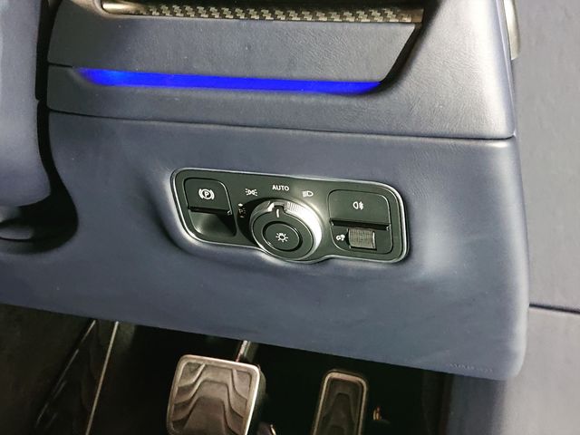 ASTON MARTIN ASTON MARTIN 2024