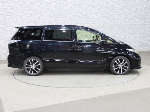 TOYOTA ESTIMA  4WD 2013