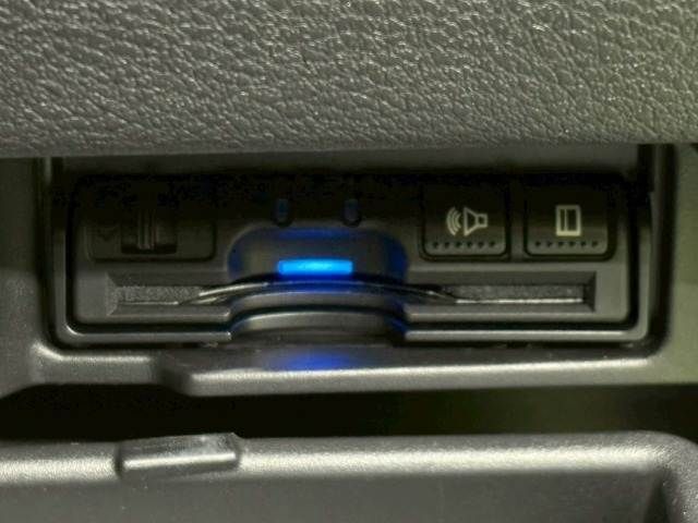 NISSAN SERENA  S-HYBRID 2016