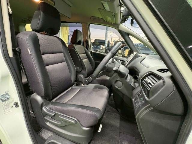 NISSAN SERENA  S-HYBRID 2016