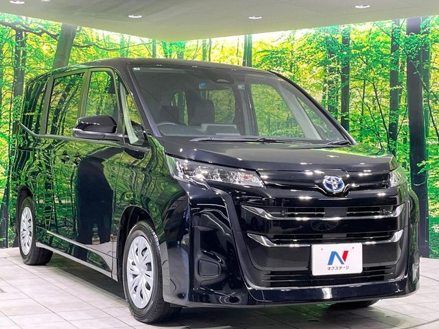 TOYOTA NOAH HYBRID 2025