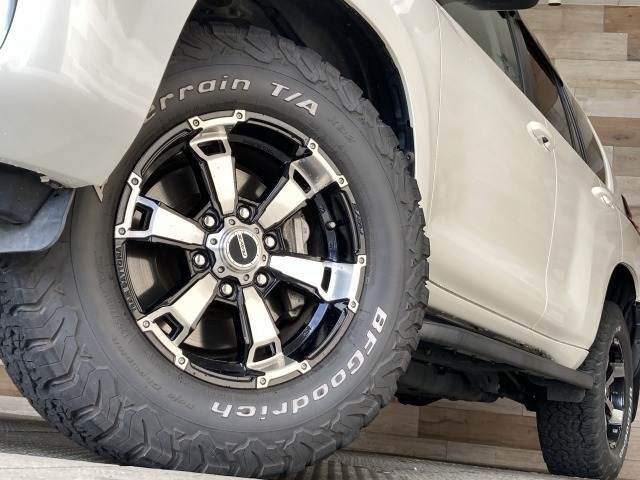 TOYOTA LANDCRUISER PRADO 2018