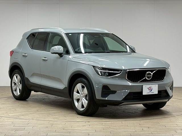 VOLVO VOLVO XC40 2023