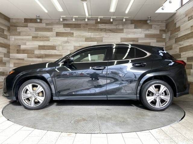 TOYOTA LEXUS UX250h 2023