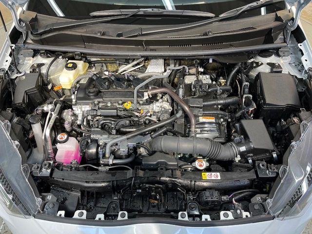 TOYOTA YARIS HYBRID 2025