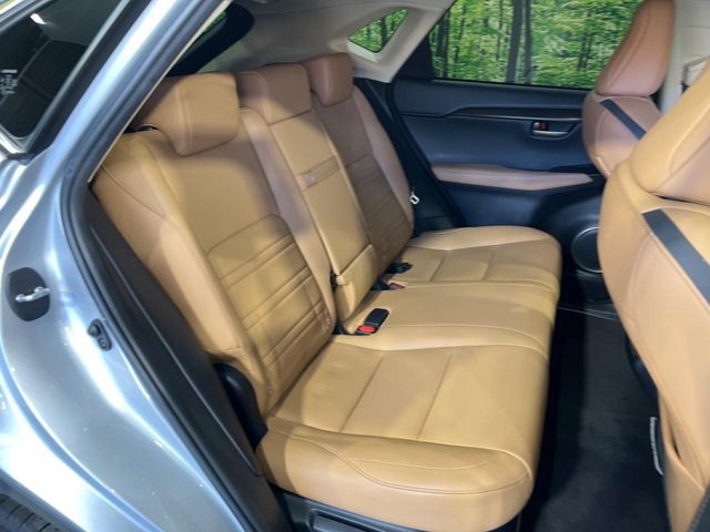 TOYOTA LEXUS NX200t 2017