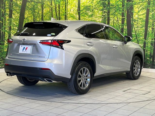 TOYOTA LEXUS NX200t 2017