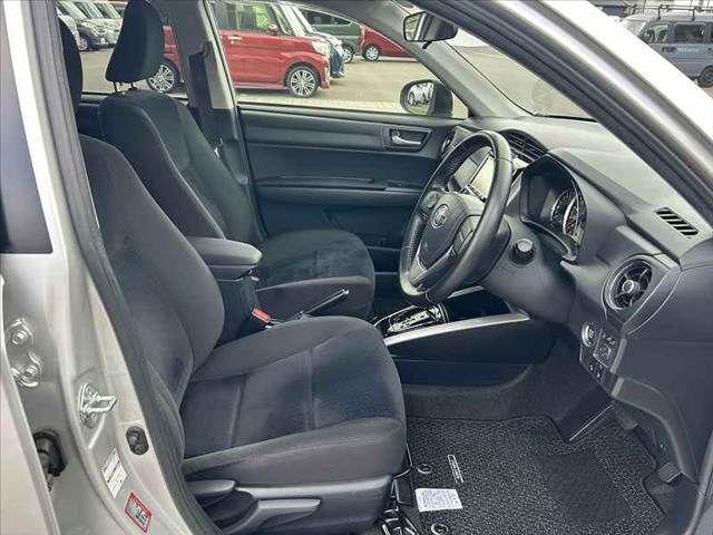 TOYOTA COROLLA FIELDER 2015