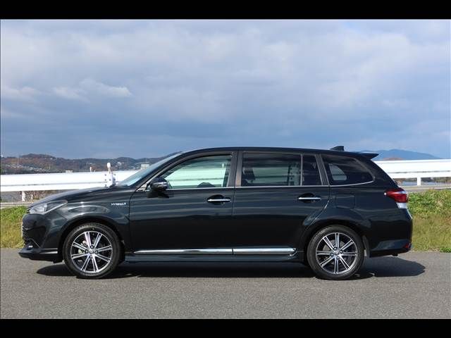 TOYOTA COROLLA FIELDER HYBRID 2015