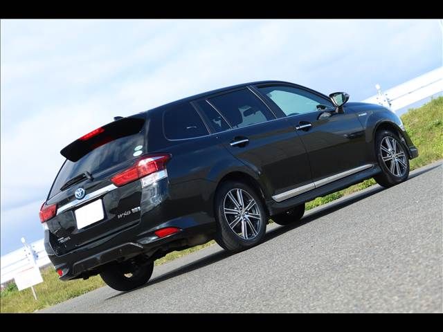 TOYOTA COROLLA FIELDER HYBRID 2015