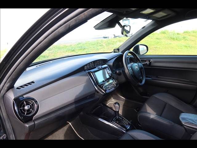 TOYOTA COROLLA FIELDER HYBRID 2015