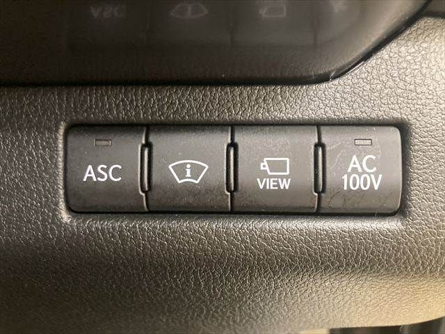 TOYOTA LEXUS UX300e 2022