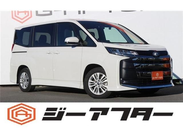 TOYOTA NOAH 2022