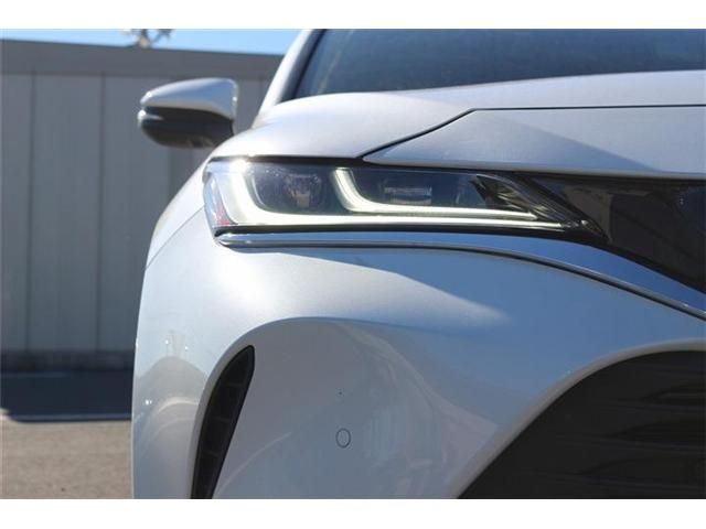 TOYOTA HARRIER HYBRID 2021