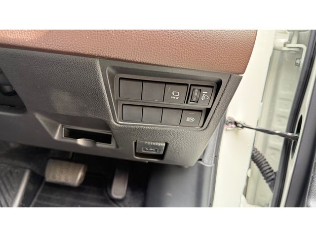 TOYOTA YARIS CROSS 2020