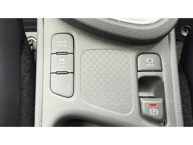 TOYOTA YARIS CROSS 2020