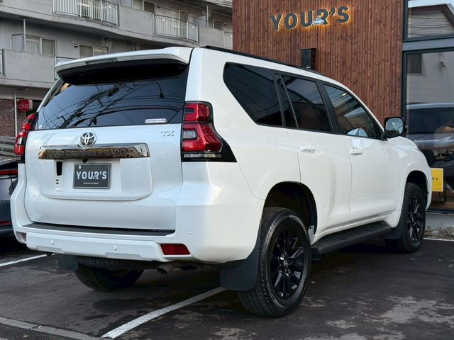 TOYOTA LANDCRUISER PRADO 2022
