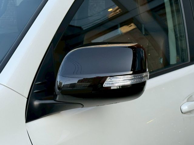 TOYOTA LANDCRUISER PRADO 2022