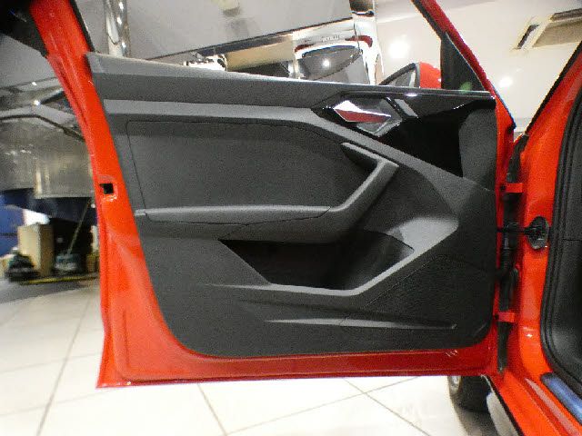 AUDI AUDI A1 citycarver 2021