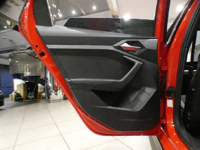 AUDI AUDI A1 citycarver 2021