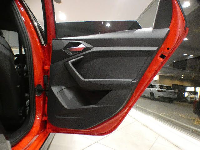 AUDI AUDI A1 citycarver 2021