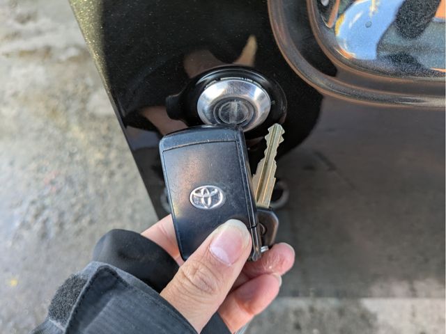 TOYOTA PIXIS SPACE CUSTOM 2012